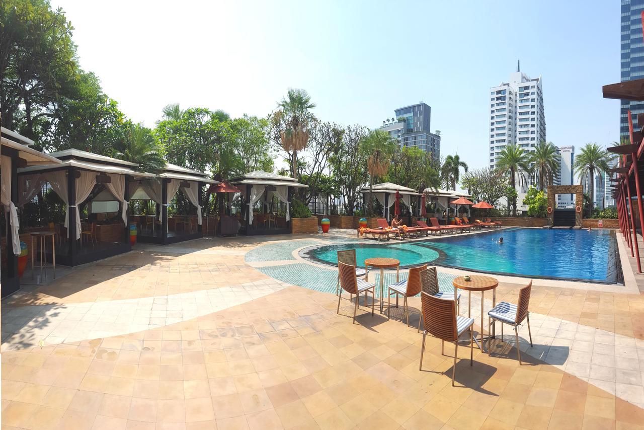 Sky Villas Apartments Bangkok Exterior photo